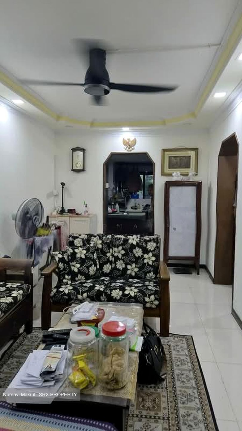 Blk 242 Jurong East Street 24 (Jurong East), HDB 3 Rooms #573009481